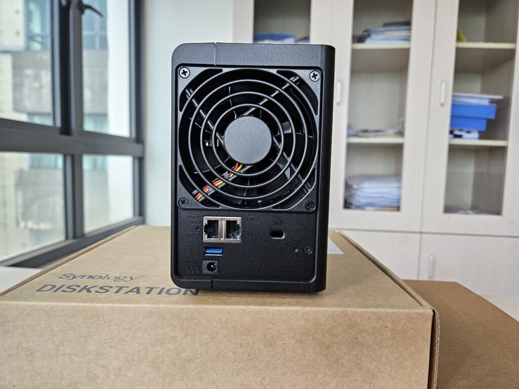 ds225+